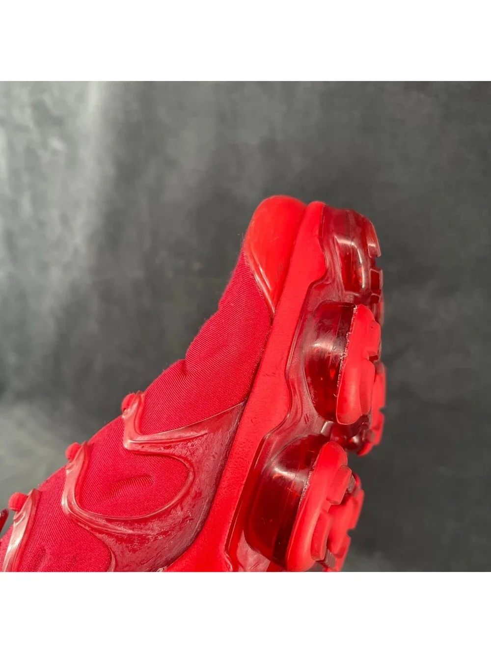 Nike Air VaporMax Plus Men’s Size 11 University Red Triple Red CW6973-600
